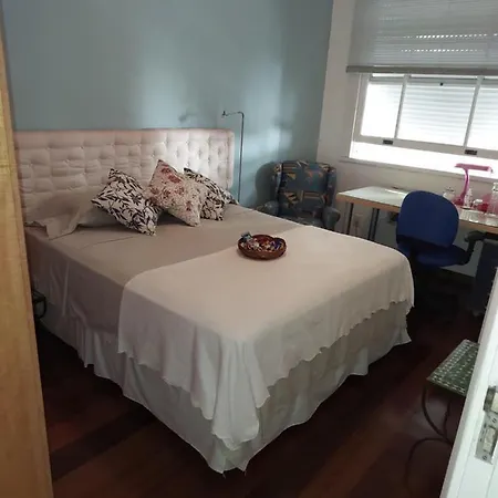 Quartos em Laranjeiras-2