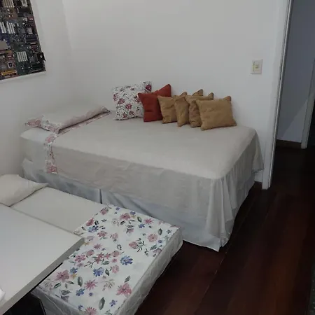 Quartos em Laranjeiras-3